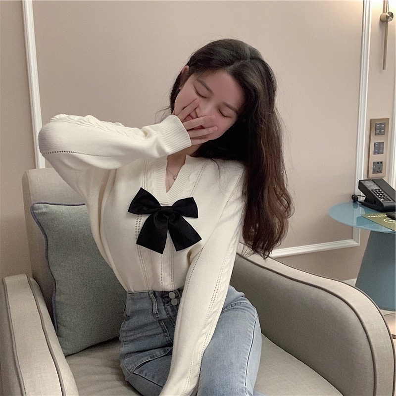 Áo len nữ hàn quốc bánh bèo dài tay có gắn nơ xinh | BigBuy360 - bigbuy360.vn