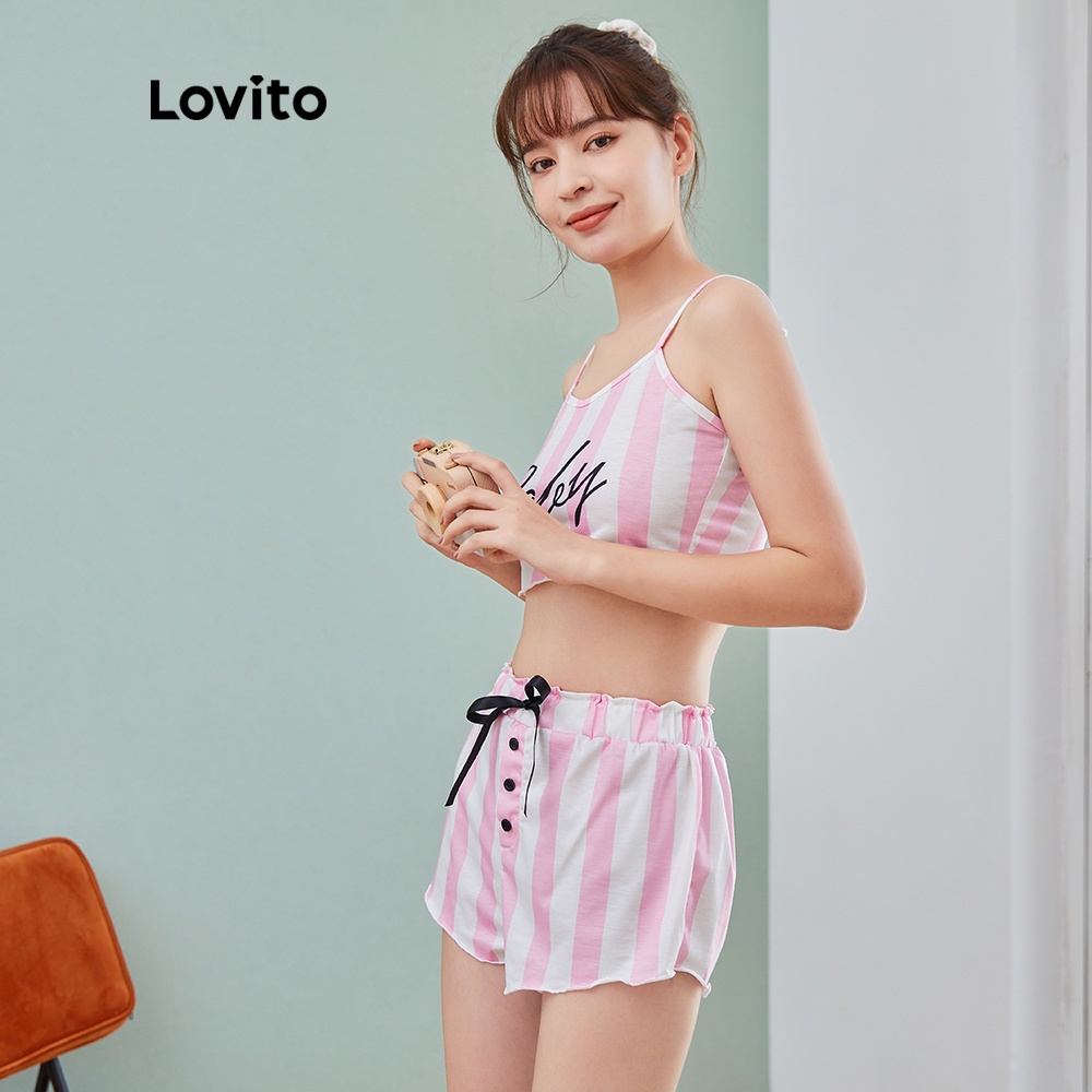 Set trang phục Lovito in họa tiết chữ thiết kế khuy phía trước kiểu dáng vừa vặn LSBSFSP2105 (Màu hồng)