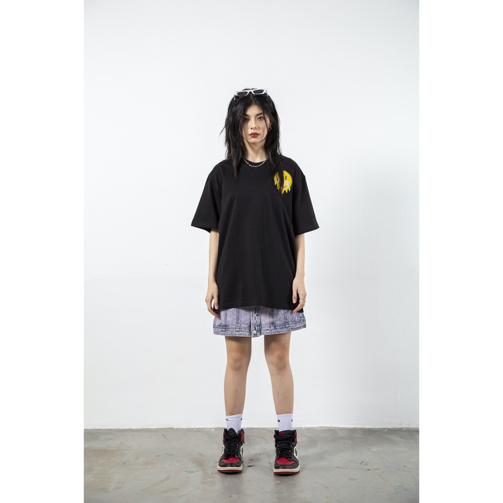 Áo Thun Tay Lỡ UNDER Smiley Hình In Mặt Cười Áo Phông Cotton Nam Nữ Unisex - Local Brand Streetwear Oversize Form Rộng | BigBuy360 - bigbuy360.vn