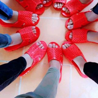 Dép tổ ong màu