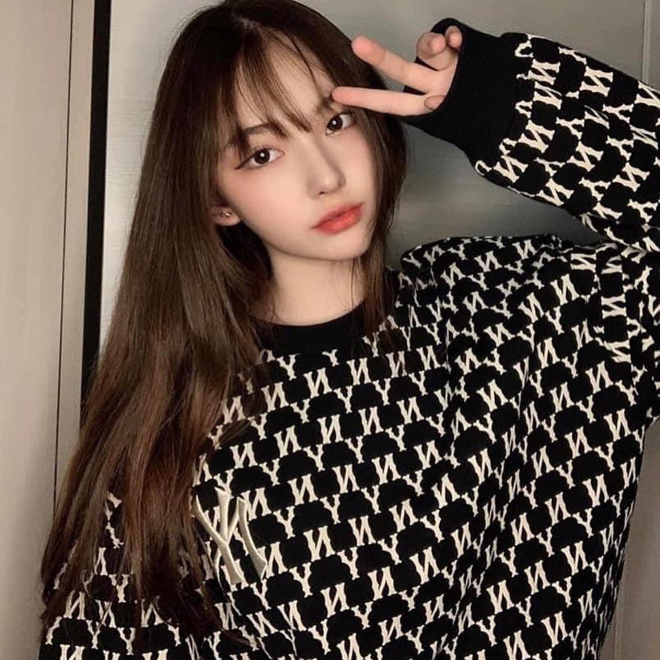 (Bao check) Áo sweatshirt tay dài cổ tròn Monogram Diamond All Overfit màu nâu và đen Code: 3AMTM0314-43BGD