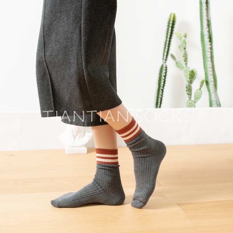 TIAN TIAN T091 Sản phẩm cao cấp Tất ống cao vừa màu trơn phong cách Hàn Quốc mùa thu đông cho nữ sinh