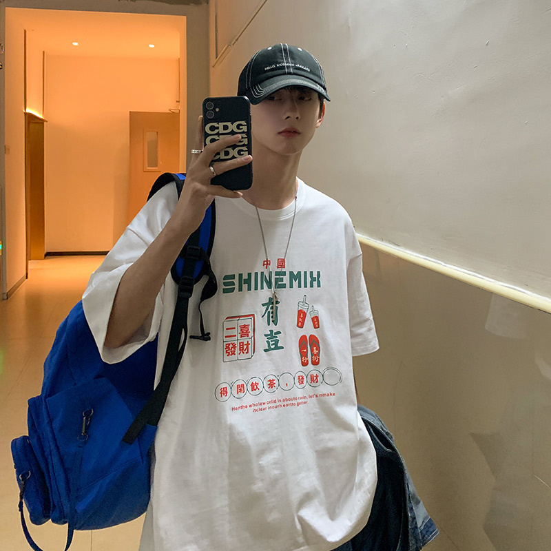 Áo thun tay ngắn dáng rộng in hình graffiti phong cách Hàn Quốc cá tính thời trang mùa hè cho nam