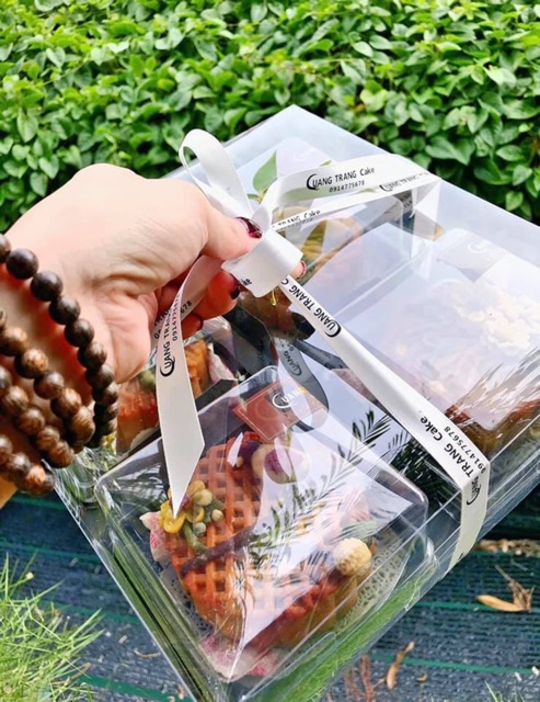 10 Hộp đựng 4 bánh trung thu mica trong không kèm hộp con và rubang