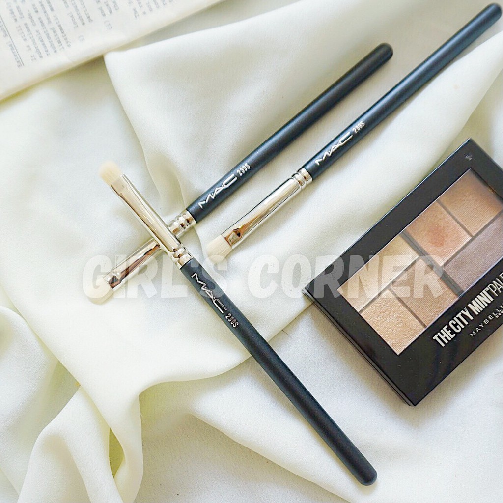 Cọ tán bầu mắt - mí dưới M 239S