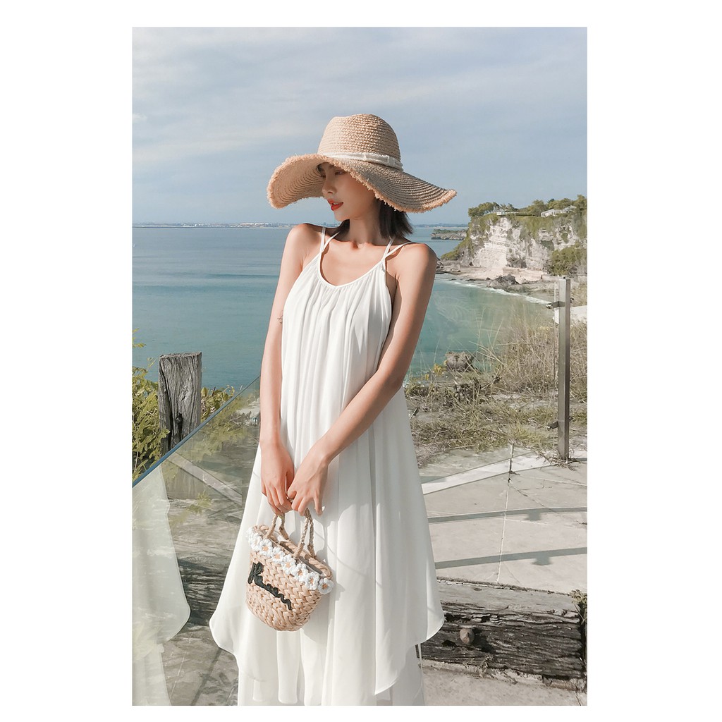 Váy voan cổ yếm dáng dài thời trang đi biển quyến rũ cho nữ | BigBuy360 - bigbuy360.vn