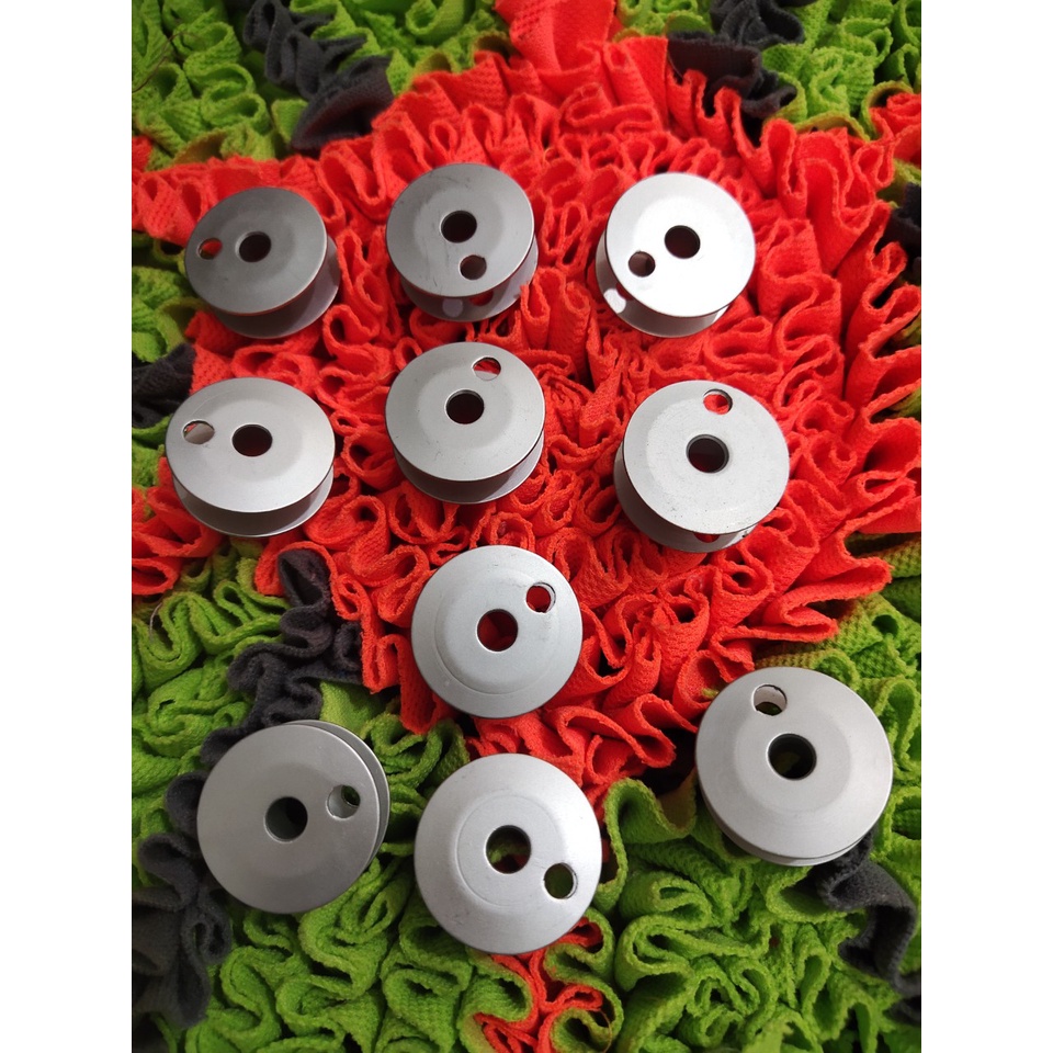 Suốt máy may 2 kim cào bơi ổ lớn