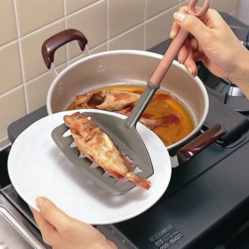 Xẻng lật có rãnh nhựa liền, có tay cầm bản rộng Inomata Hàng Nhật nội địa