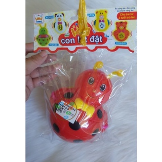 Đồ chơi lật đật