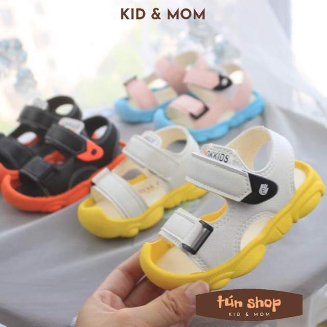 Dép sandal trẻ em chống vấp bé trai bé gái QK Kid mã SD7