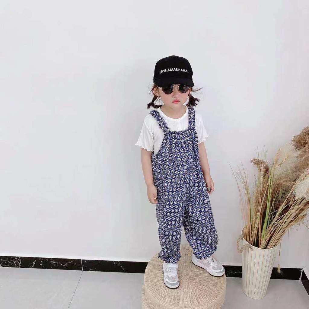 Bộ jumpsuit phong cách phương Tây cô gái mùa hè 2021 phiên bản Hàn Quốc của quần yếm chống muỗi hoa rời để gửi băng đô cùng màu