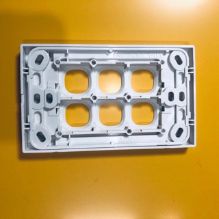 Mặt 6 lỗ công tắc MPE