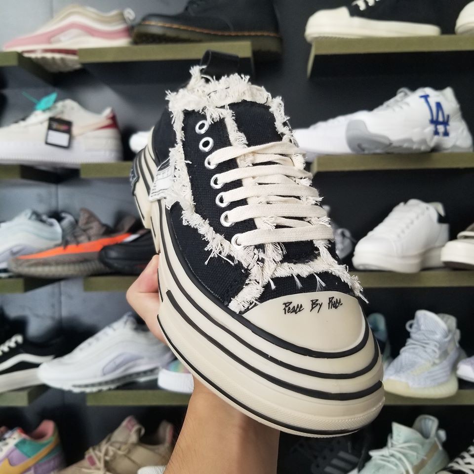 Giày thể thao sneaker vải xước vnxk