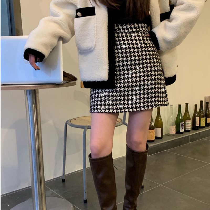 Chân váy chữ A lưng cao mới