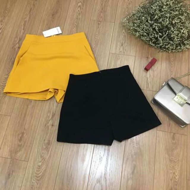 Quần sooc giả váy