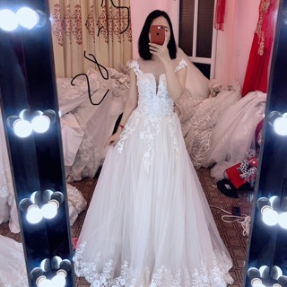 Thanh lí váy cưới
