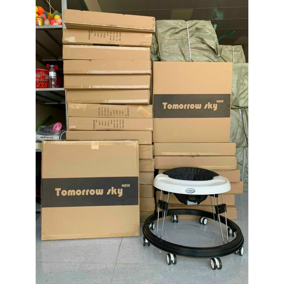 Xe tròn tập đi Tomorow Sky có 4 nấc điều chỉnh độ cao. Xe tập đi cho bé. Xe tròn tập đi cho bé