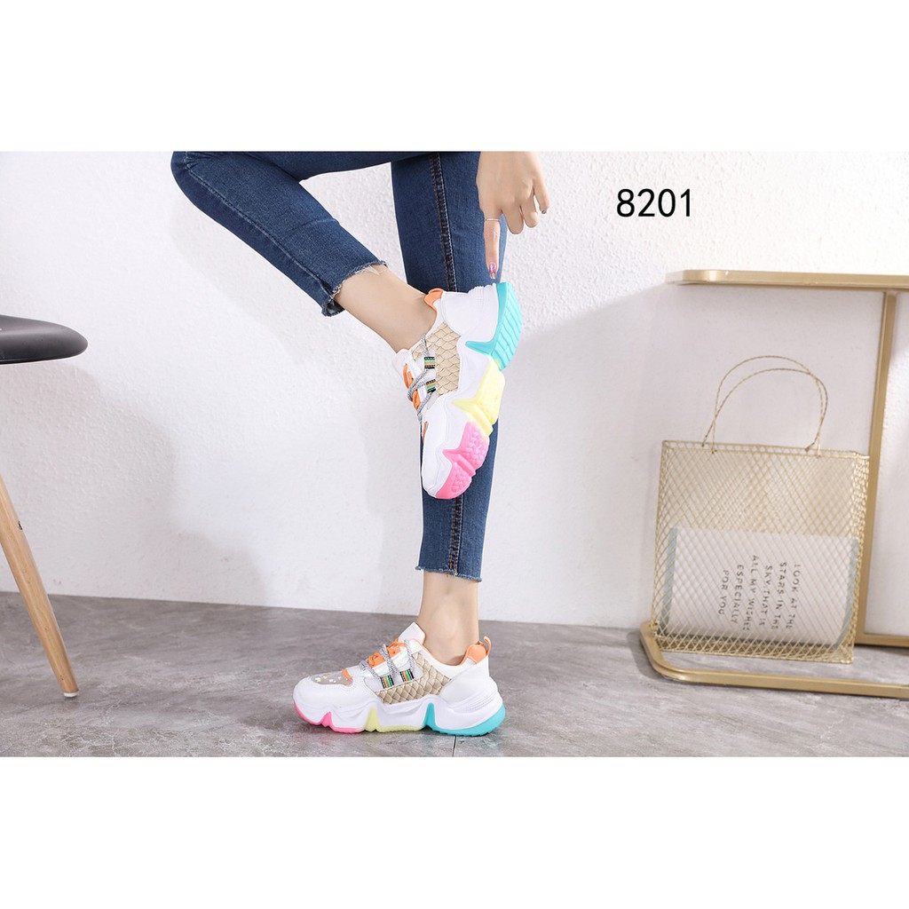 Giày Thể Thao Buộc Dây Thời Trang Cho Nữ Mã 8201 K