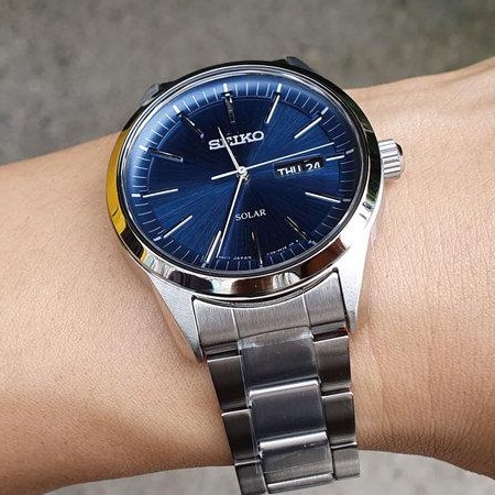Đồng hồ nam Seiko SNE525P1S máy năng lượng mặt trời, mặt kính Sapphire chống xước, dây thép không gỉ cao cấp chính hãng
