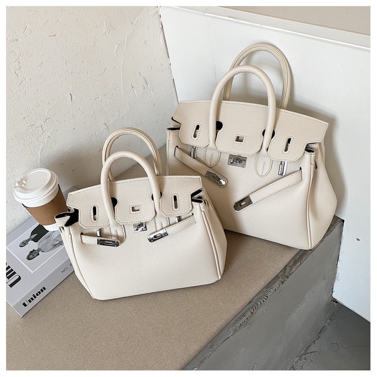 CÓ SẴN - Túi xách khóa cài cao cấp - có 2 size