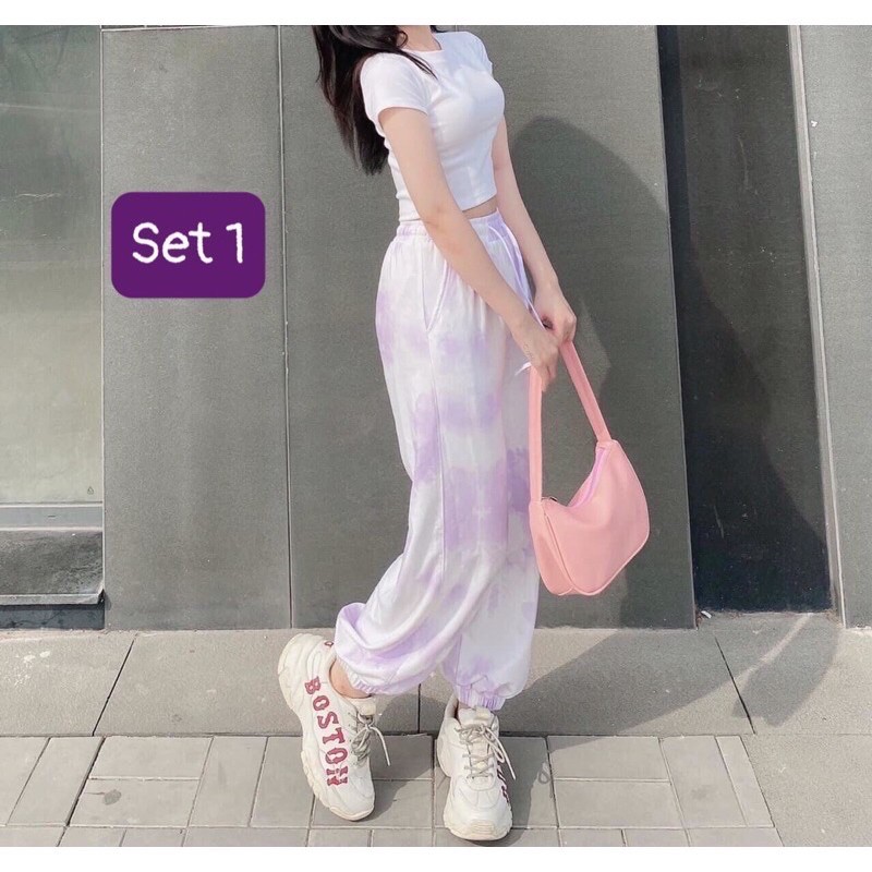 Set áo croptop + jogger loang / Set thể thao quần bom