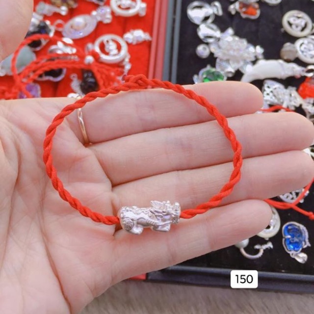 Sale vòng chỉ đỏ mix nghê bạc ta