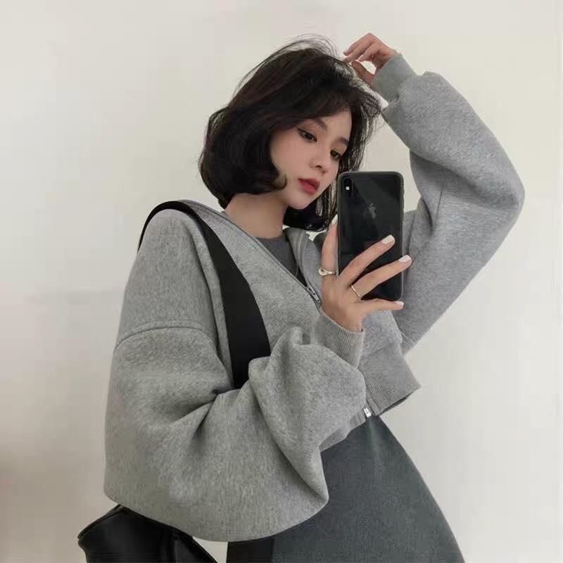 Set áo khoác xám tay dài form ngắn croptop có dây kéo nón trùm đầu xám dây rút + đầm len ôm body ulzzang
