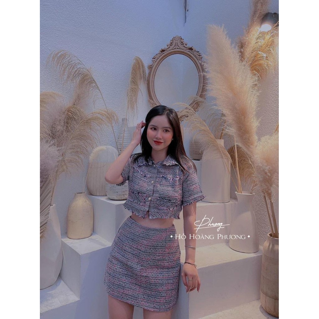 Set dạ nữ màu tím trẻ trung, áo dạ croptop tay ngắn tua rua , chân váy dạ có kèm lót quần
