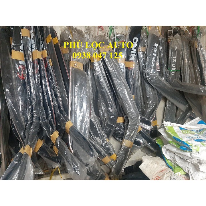 Vè Che Mưa Xe Tải Isuzu QKR 270 230 210 1T9 2T4 2T8 nhựa dày chắc chắn có sẵn keo dán