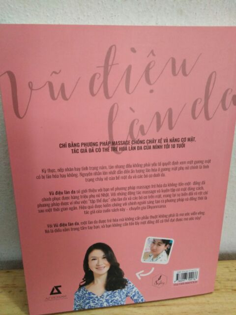 Sách - Vũ điệu làn da | BigBuy360 - bigbuy360.vn
