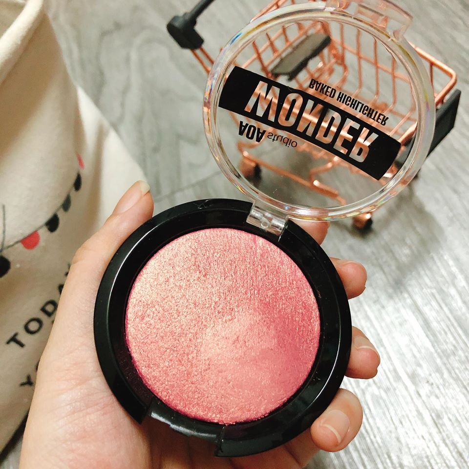 Phấn bắt sáng AOA Wonder Baked Highlighter