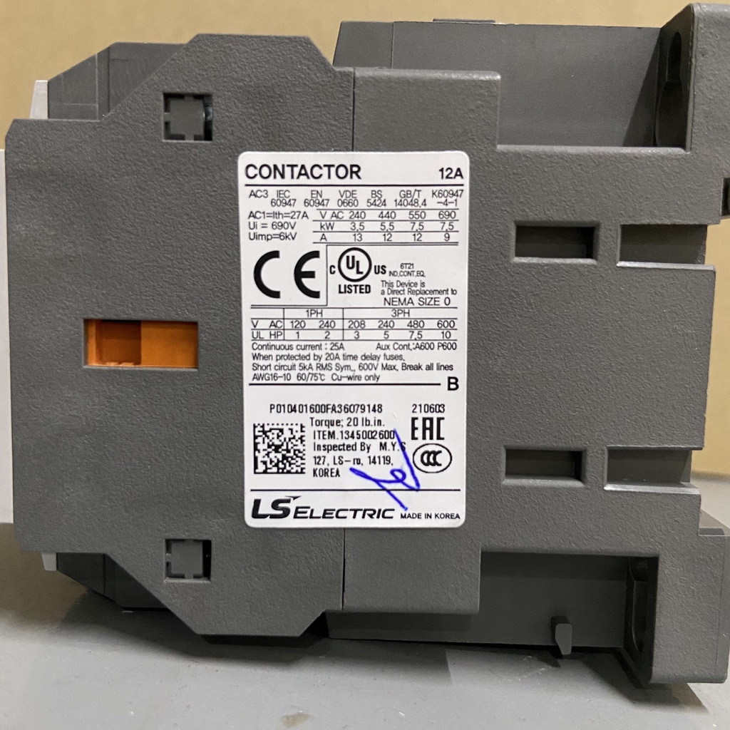 LS Contactor Khởi Động Từ 3P 12A MC-12b , Coil 220V/380V