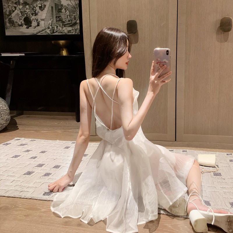 Đầm dáng xòe mini hai dây Emilyshop