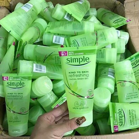 SỮA RỬA MẶT SIMPLE KIND TO SKIN REFRESHING FACIAL WASH GEL