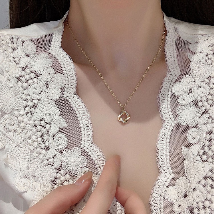 Vòng cổ choker mặt vuông đính đá đan nhau VC019 Leous Accessories