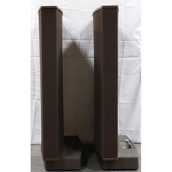 Loa Mỹ QUAD ESL63 bh 3 tháng giá 15 triệu