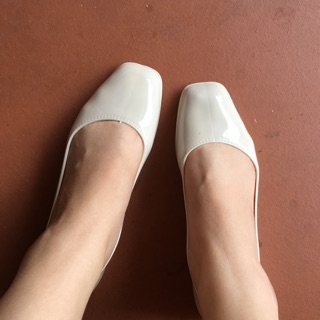 Giày nhựa mũi vuông xixitiao