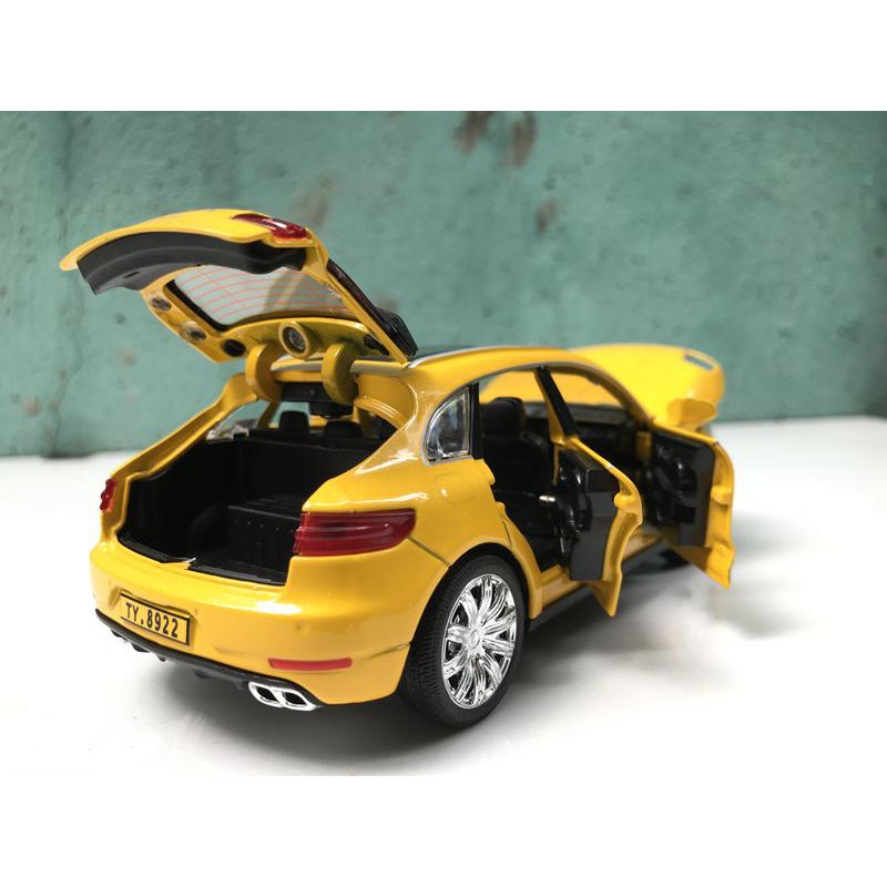 Mô hình xe ô tô Porsche MACAN 1:32