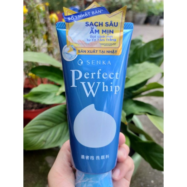 [ Mẫu mới] Sữa rửa mặt tạo bọt chiết xuất tơ tằm trắng Senka Perfect Whip 120g