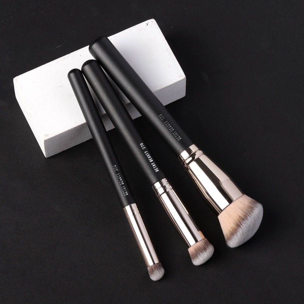 Set 3 Cọ Trang Điểm Tán Nền & Kem Che Khuyết Điểm