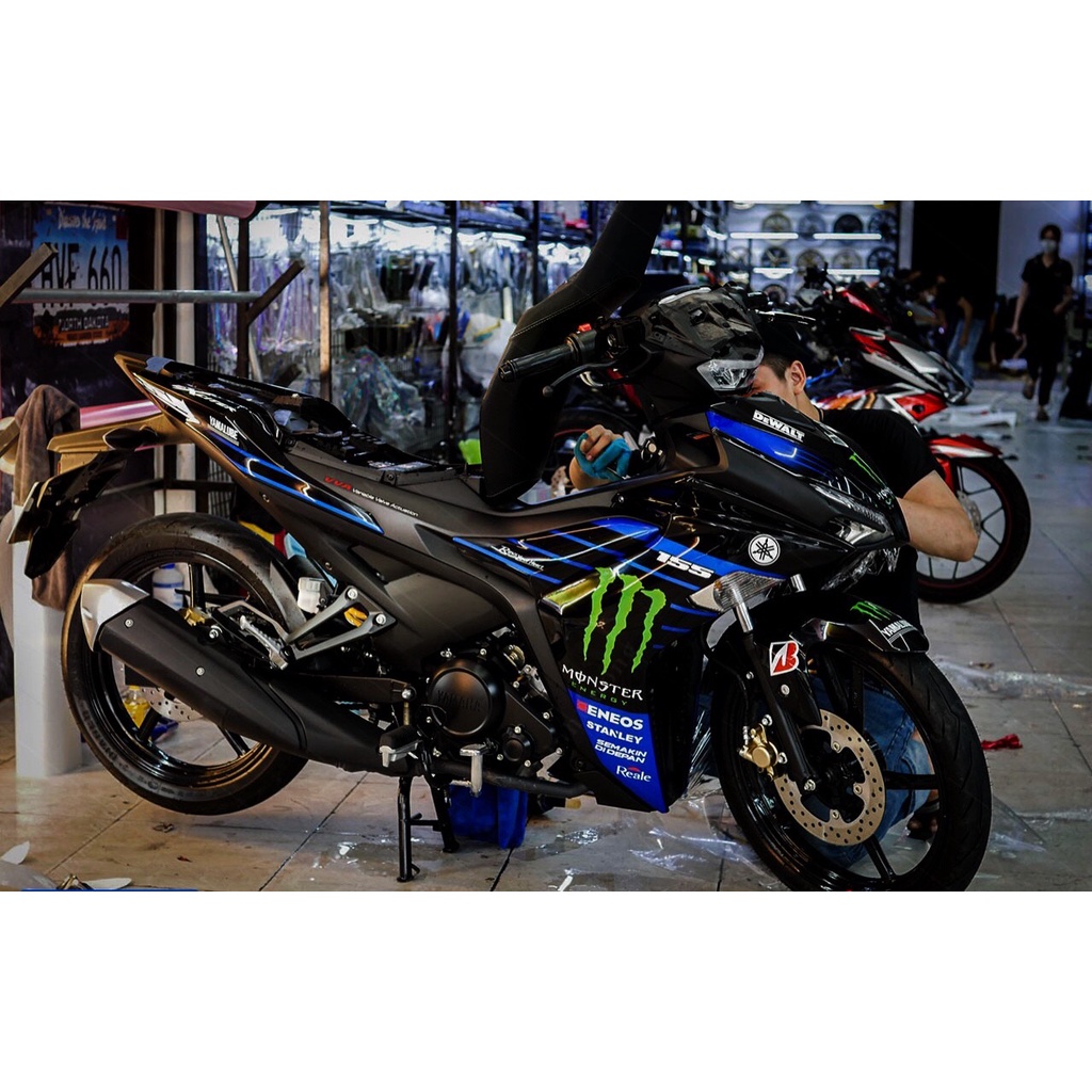 Tem trùm exciter 155 MONSTER đen sọc xanh GP