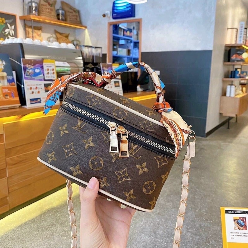 Túi Xách Nữ - Túi Đeo Chéo LV Hộp Cơm Có Nơ Cao Cấp N_SEOUL