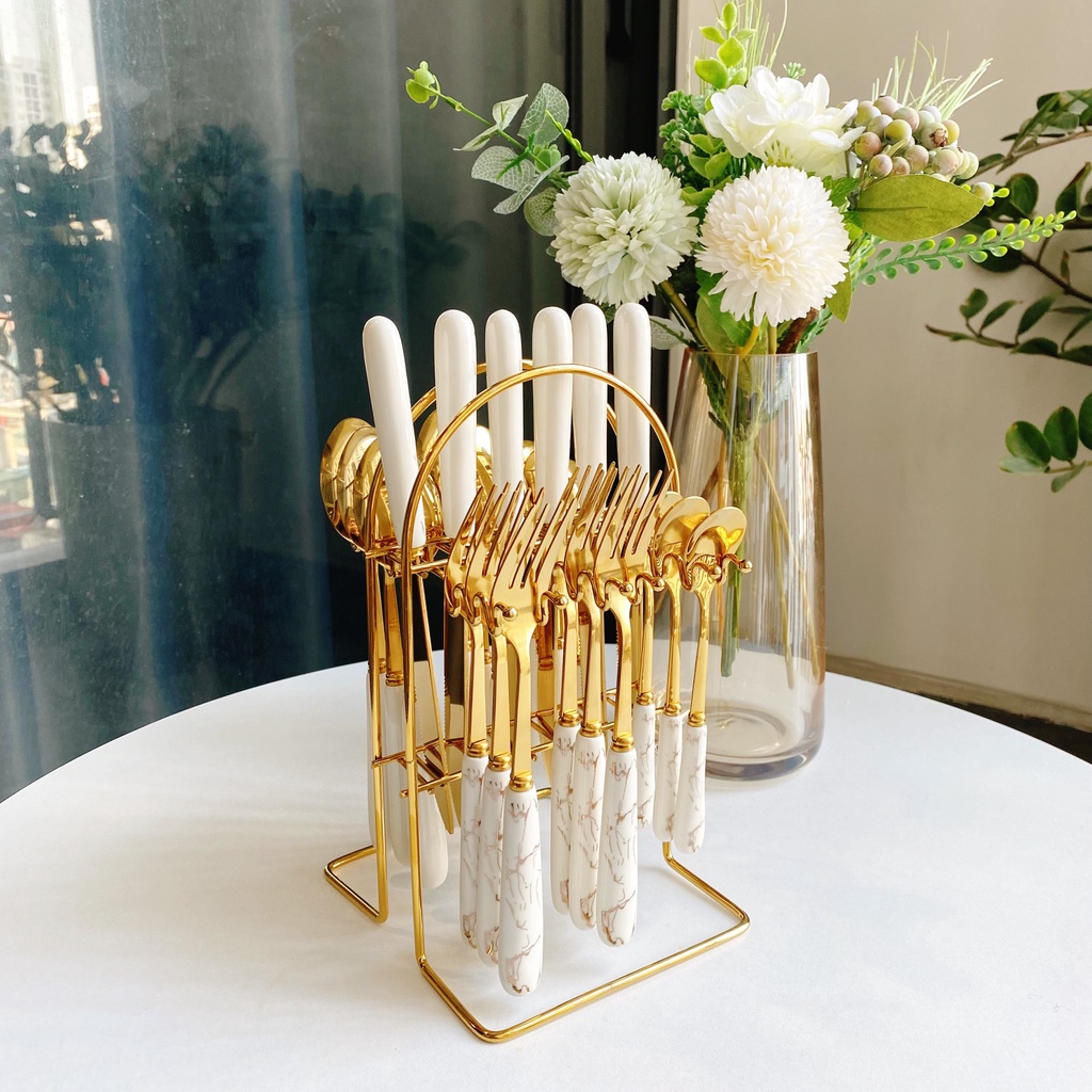 Dao thìa nĩa kèm giá treo bộ 25 món mạ vàng vân đá – VS183