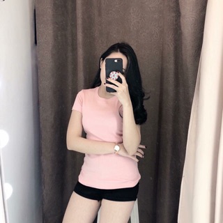 Áo thun nữ UNI(cổ tròn và tim)