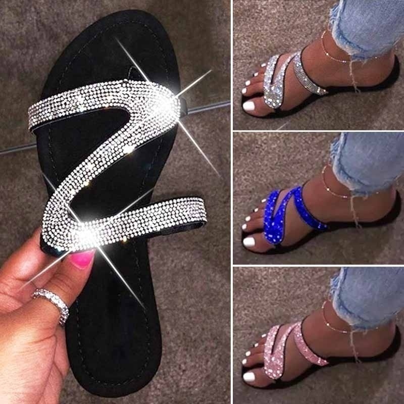 Giày Sandal Xỏ Ngón Nữ Đế Bệt Đính Đá Pha Lê