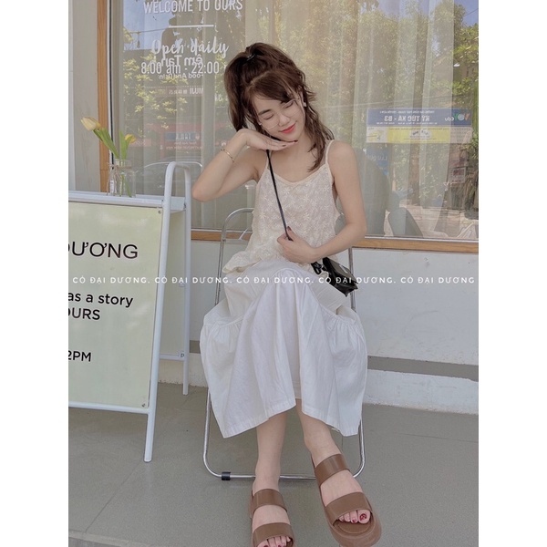 áo dây hoa nổi