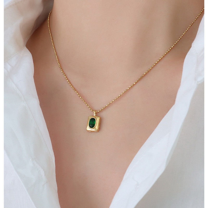 Dây Chuyền Bi Mặt Đá Nhân Tạo Hình Bầu Dục Titan Ko Han Rỉ TT 3986