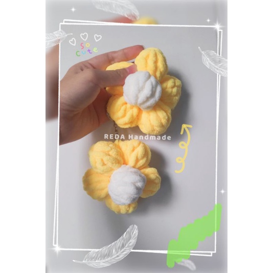 Móc khoá hoa 5 cánh hoa len nhung màu sắc, gắn vào túi hoa, ba lô, túi xách