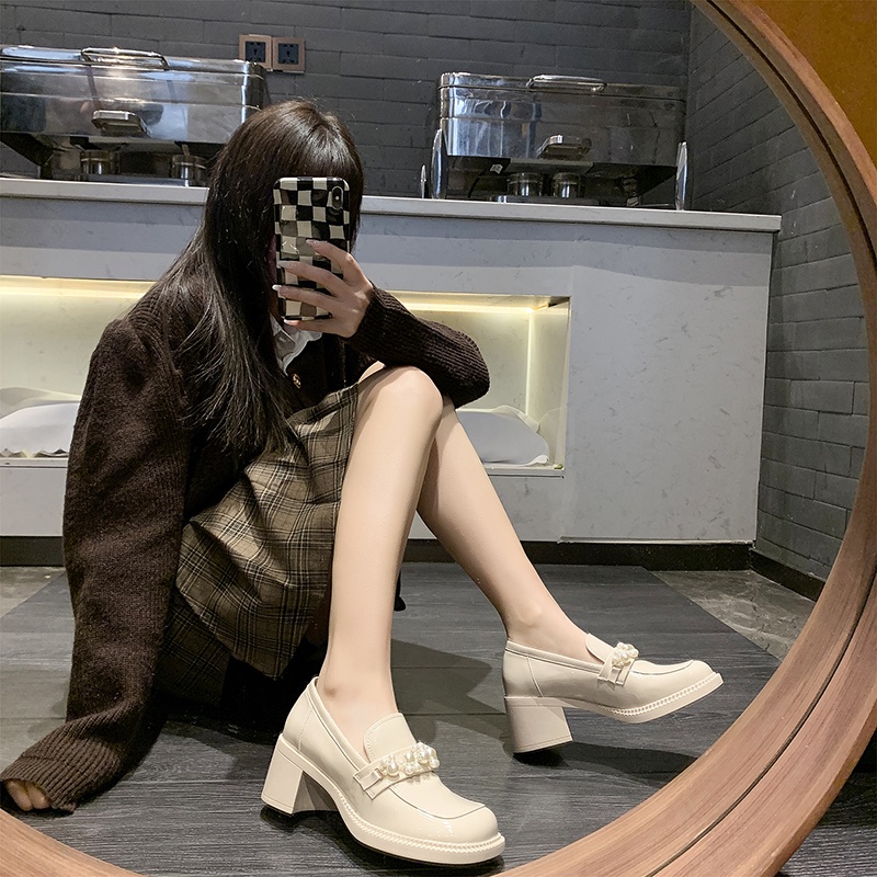 Giày Cao Gót Da Đính Ngọc Trai Phong Cách Retro Nhật Bản