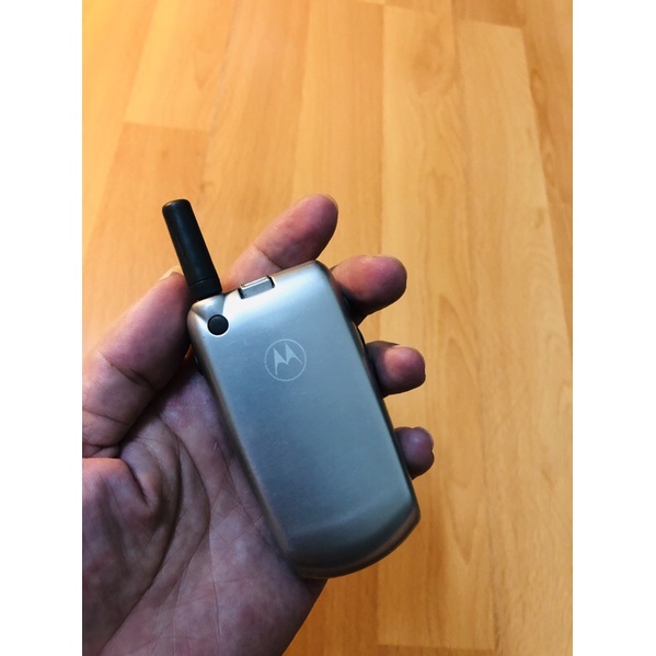Motorola V60